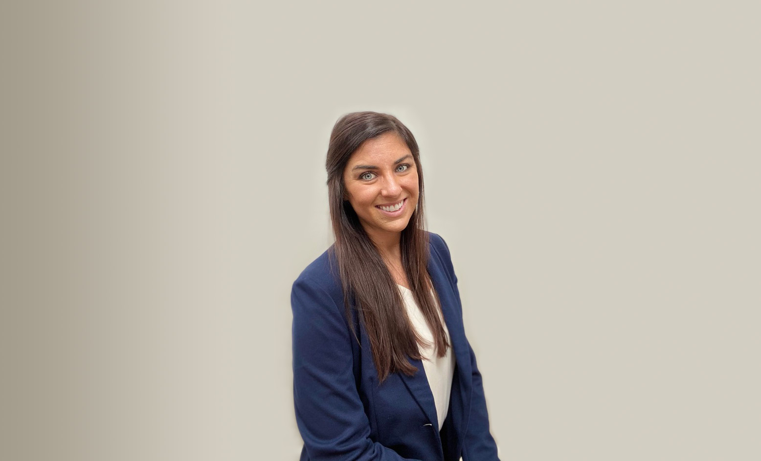 3 Q's Headshot of Danielle Bloom - Senior Account Manager